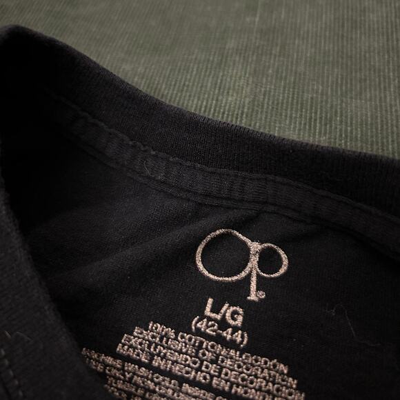 Y2k grunge graphic tee - Picture 3 of 4